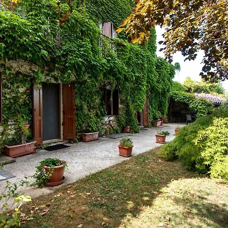 Apartment La Casa Delle Foglie Rosse Morsasco